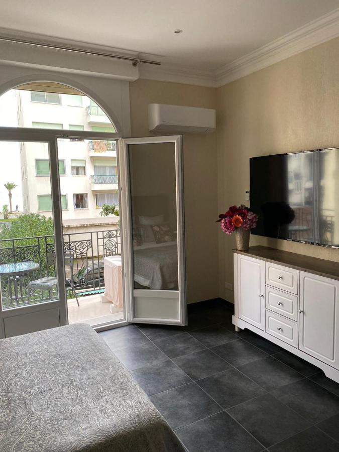 Cozy Studio With A Sea View Nice Ngoại thất bức ảnh